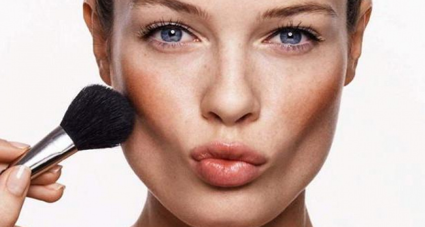 Хитрости макияжа, которые сделают вас моложе