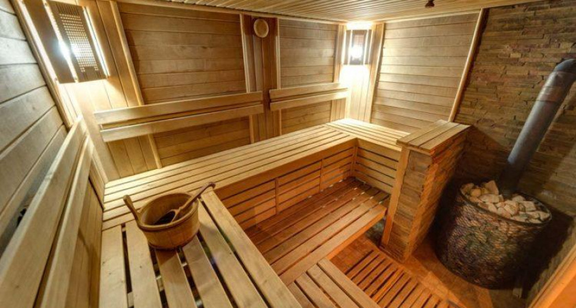 Укладываем пол в бане