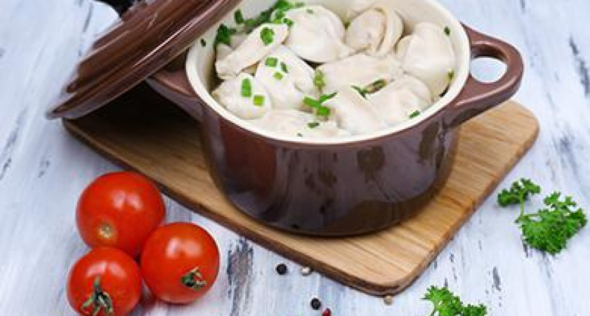 3 рецепта пельменей с картошкой и дополнительными ингредиентами