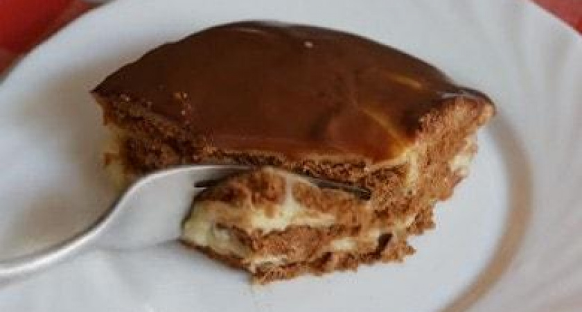 Торт из печенья без выпечки - очень сочный и вкусный