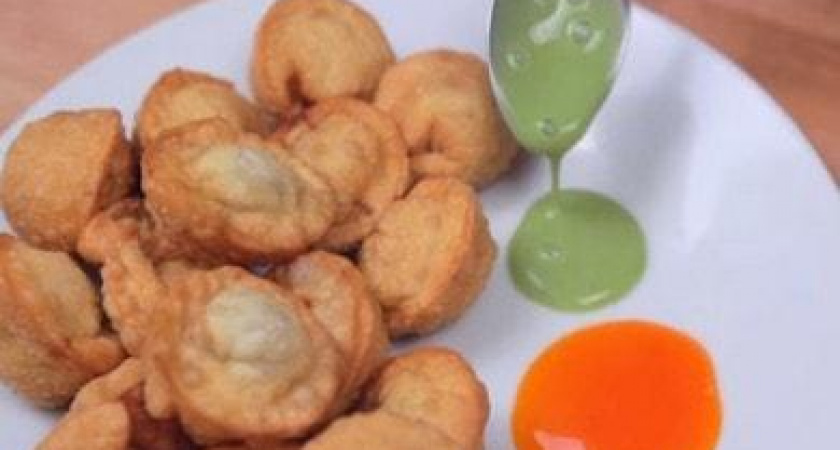 Хрустящие пельмени во фритюре - отличная закуска
