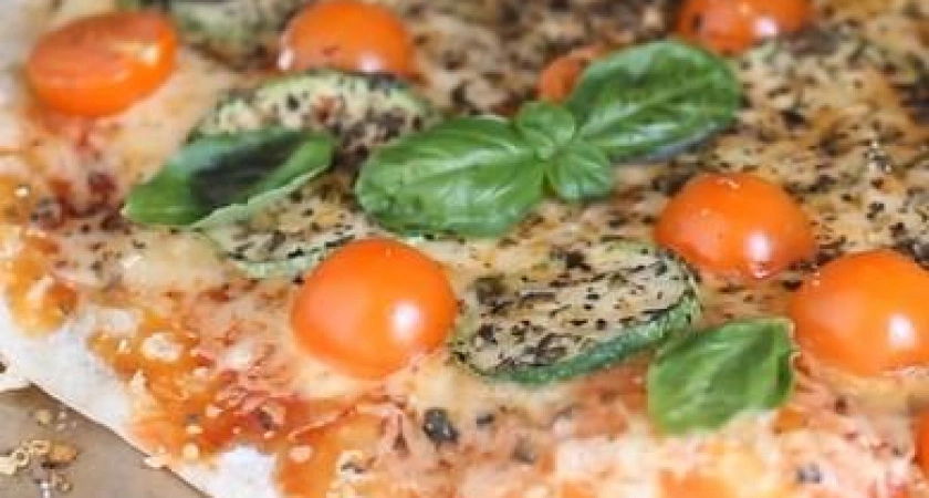 Фото к статье: Как научиться готовить вкусную вегетарианскую пиццу