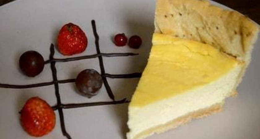 Чизкейк из творога и маскарпоне - очень нежный и вкусный десерт