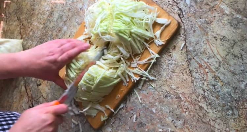 Как научиться готовить вкусную начинку для пирожков с капустой