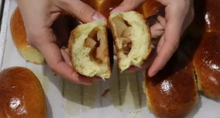 Как научиться готовить вкусные пирожки с яблоками