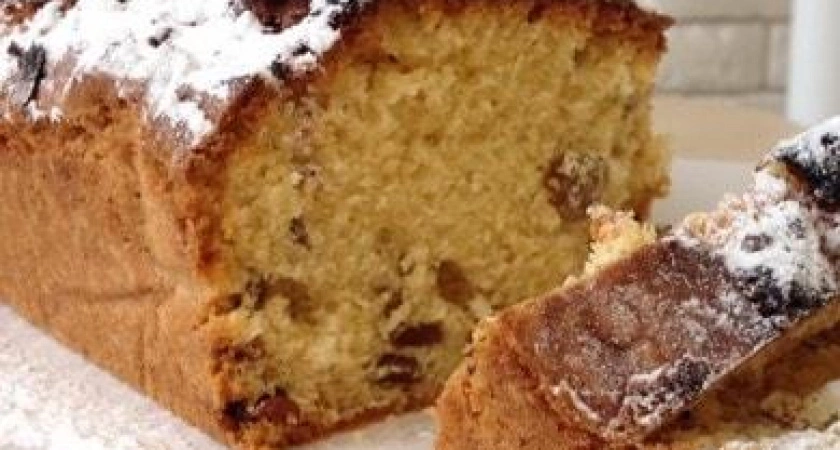 Фото к статье: Очень вкусный домашний кекс с изюмом - выпекаем в духовке