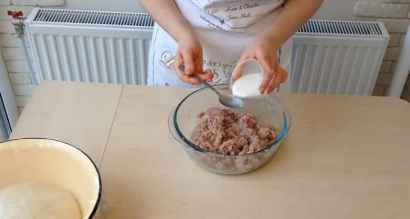 Домашние беляши с фаршем - очень вкусный и простой рецепт