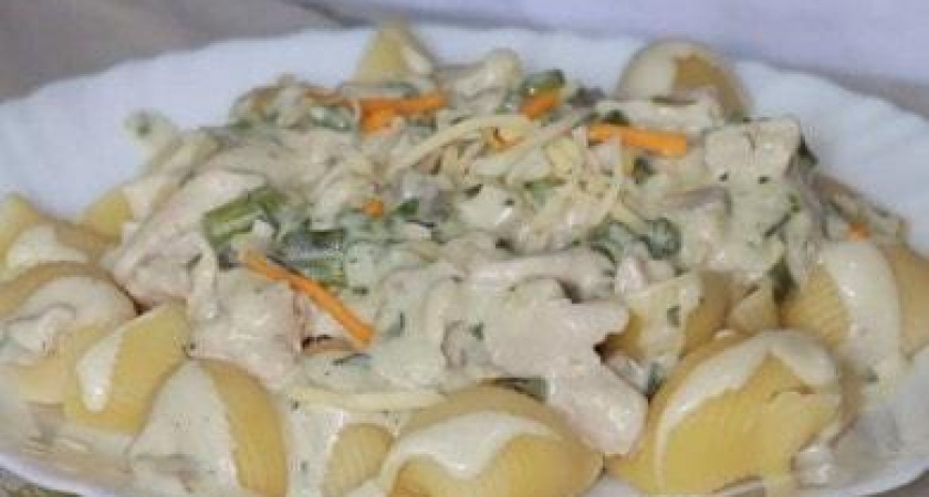 Вкусная паста с индейкой, спаржей и грибами 🍝
