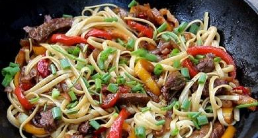 Пшеничная лапша удон с говядиной по китайскому рецепту 🍝