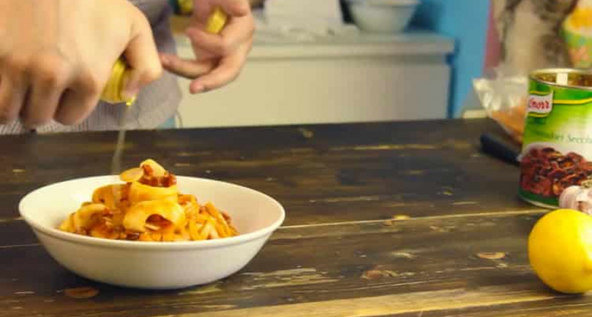 Острая паста с кальмарами разнообразит ваш повседневній ужин 🍝