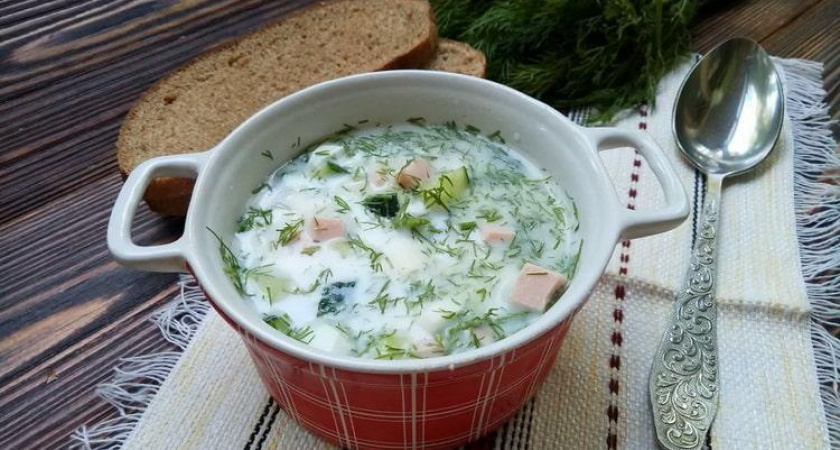 Рецепт вкусной классической окрошки с колбасой на воде 🥣