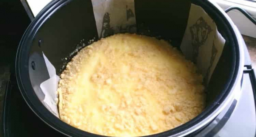 Очень простая и вкусная королевская ватрушка в мультиварке 🥧