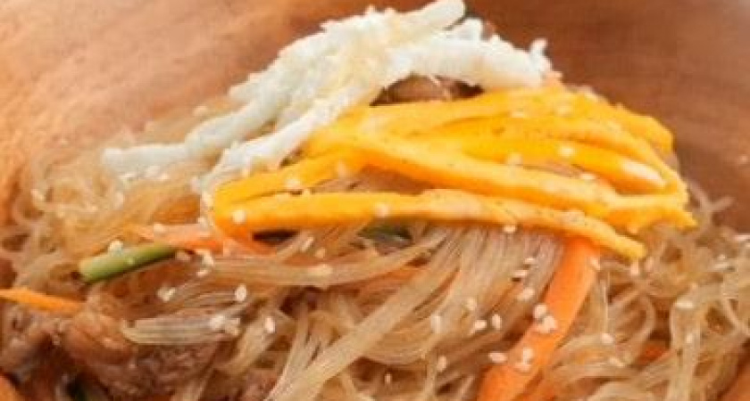 Корейская лапша фунчоза с говядиной в соусе 🍝