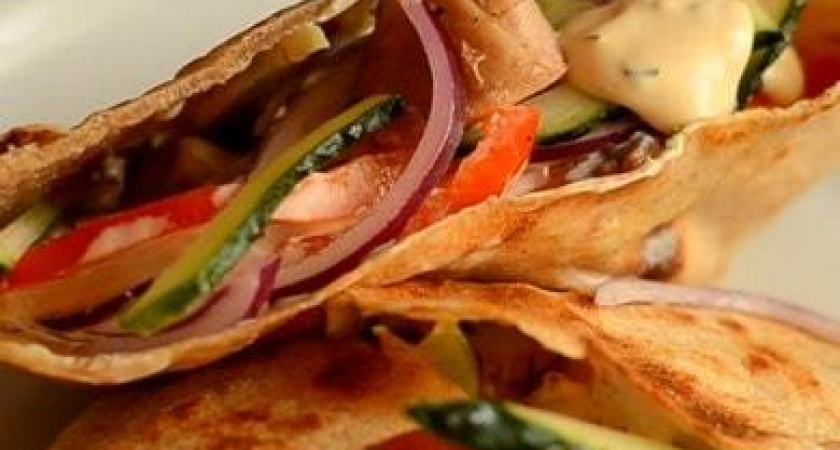 Как научиться готовить вкусную шаурму в пите 🌯