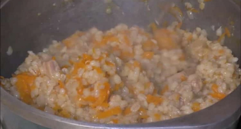 Фото к статье: Как научиться готовить вкусный плов из перловки &#x1f372;