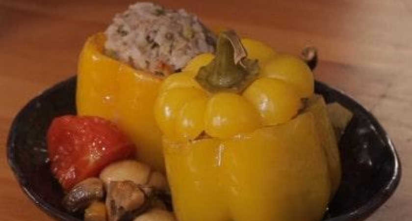 Фаршированный перец - вкусный рецепт в духовке 🌶