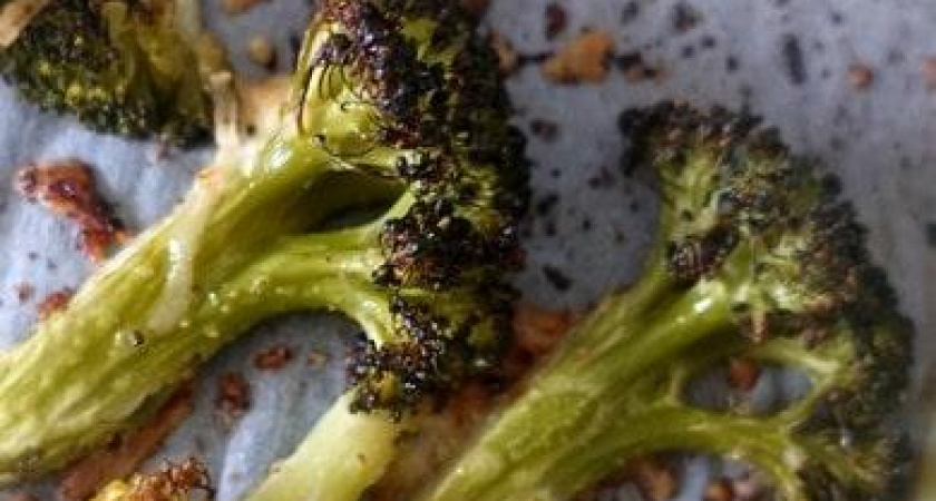 Простой и вкусный способ приготовить брокколи в духовке 🥦