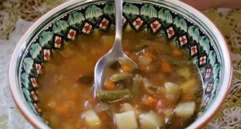 Как научиться готовить вкусный суп из белой фасоли 🍲
