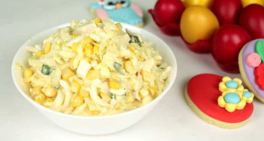 Рецепт приготовления салата с кальмарами, яйцами и кукурузой &#x1f991;