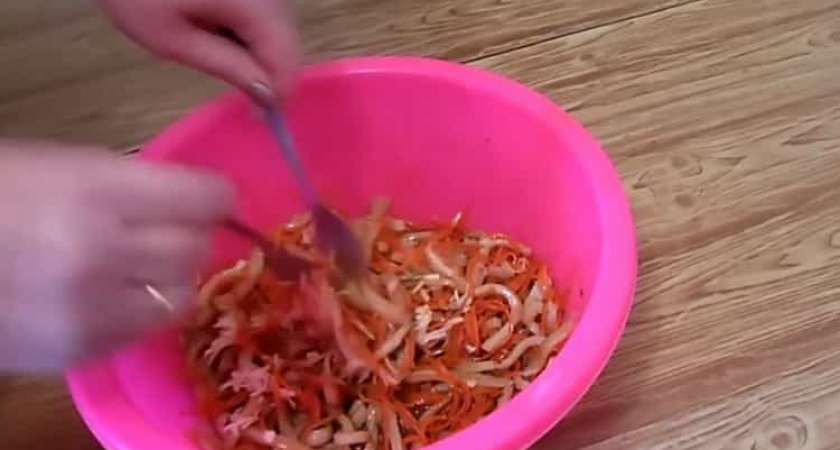 Вкусный салат из кальмаров по-корейски 🦑