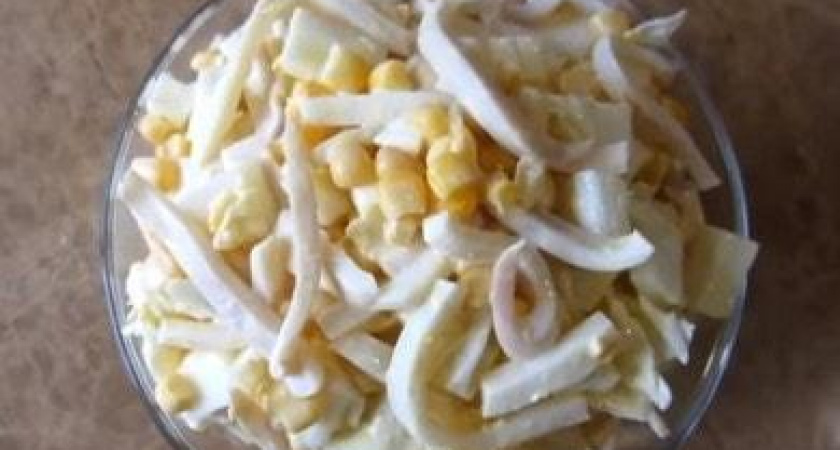 Сочный и вкусный салат с кальмарами и пекинской капустой 🦑