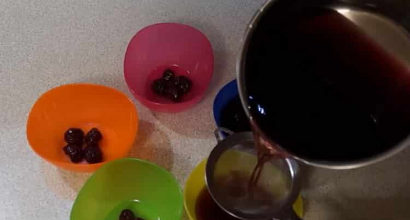 Несложный рецепт желе из ягодного варенья с желатином 🍒