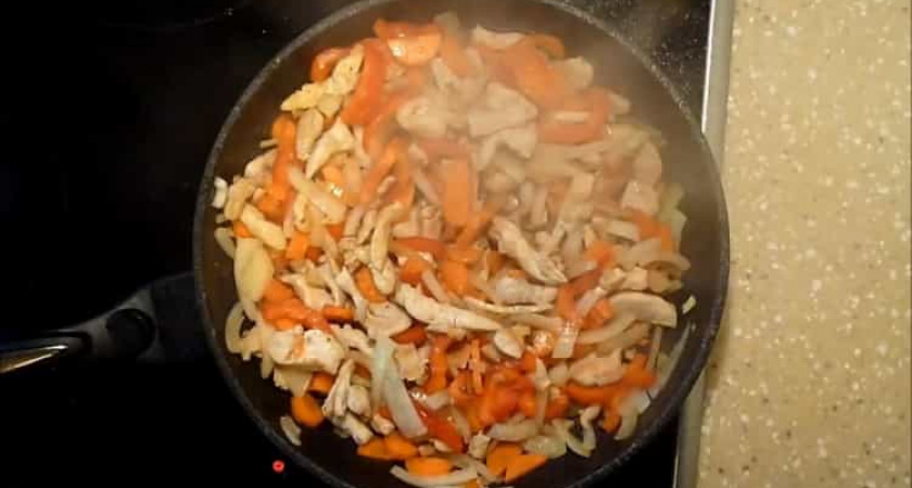 Простой рецепт приготовления лобио из консервированной фасоли 🍲