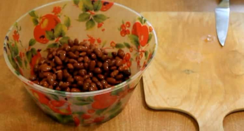 Как научиться готовить вкусный салат с говядиной и фасолью 🍲