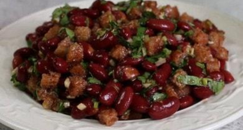 Как научиться готовить вкусный салат постный с фасолью консервированной 🥗