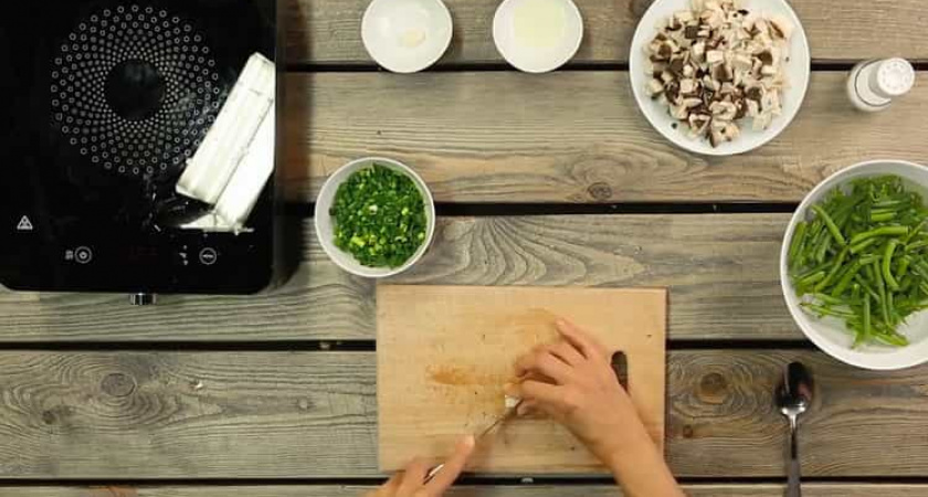 Как приготовить вкусную стручковую фасоль с грибами 🍲