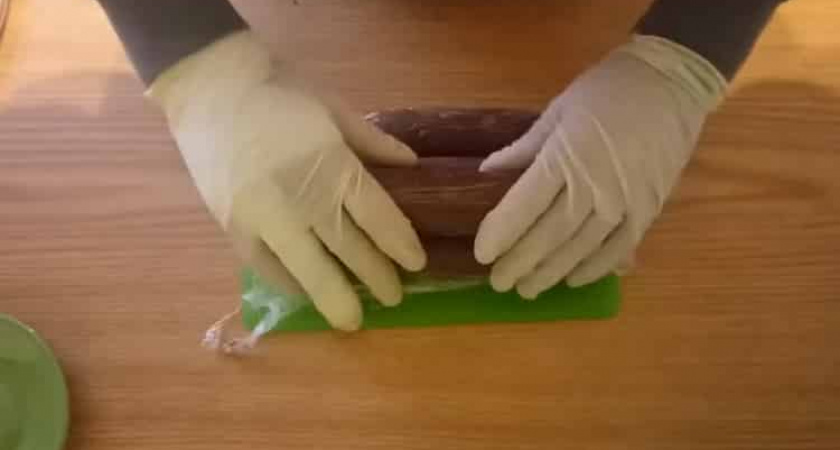 Простой рецепт вкусной сливочной колбаски с фото 🍫