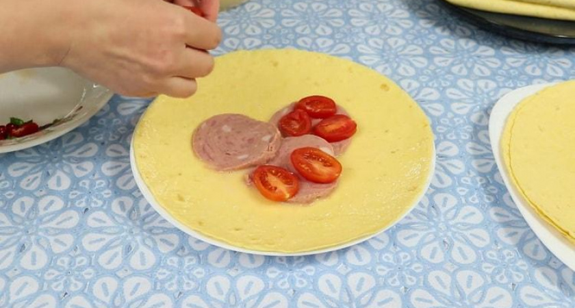 Классическая тортилья с разными начинками - быстрый завтрак 🌮