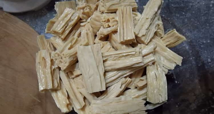 Как правильно приготовить маринованную соевую спаржу 🥣