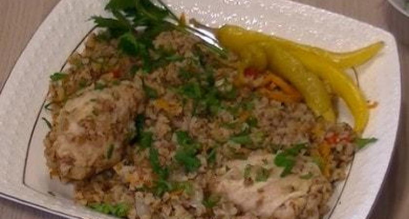 Вкусная и полезная гречка с курицей в мультиварке 🥣