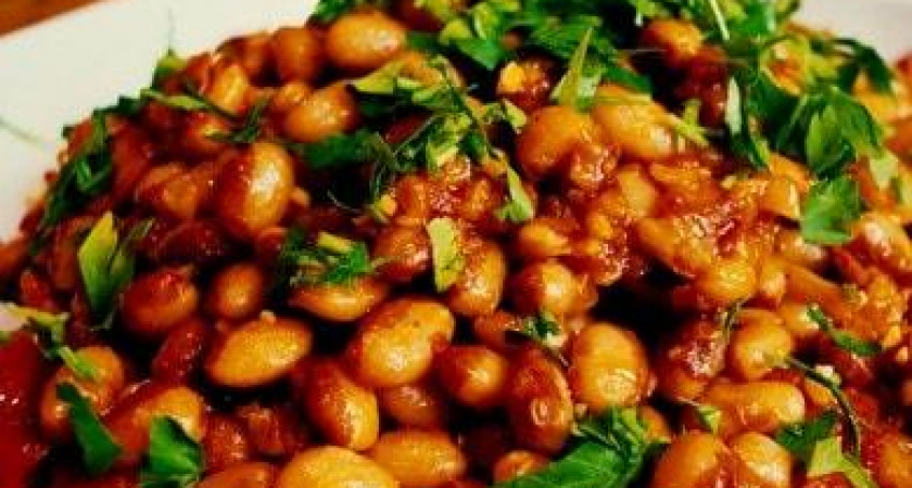 Вкусная фасоль с колбасками - готовим в мультиварке 🍲