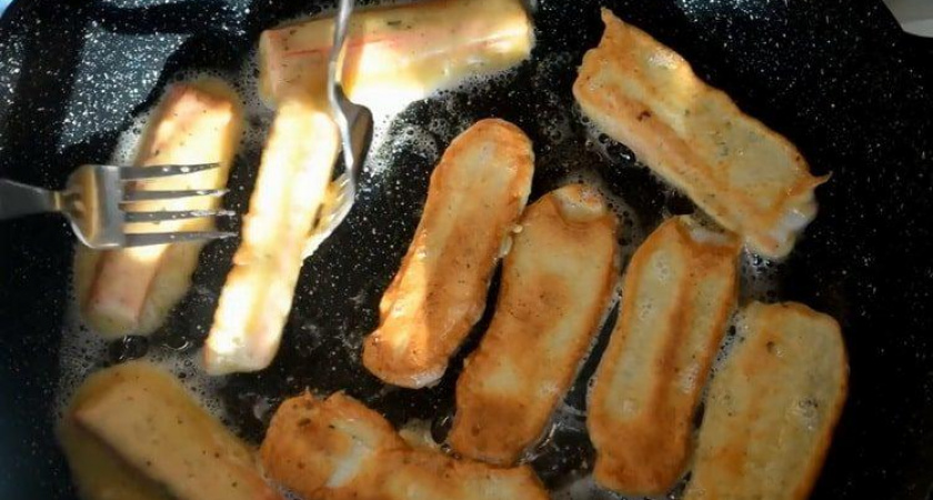 Как научиться готовить вкусные жареные крабовые палочки 🦀