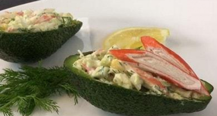 Как научиться готовить вкусный салат с авокадо и крабовыми палочками 🥑