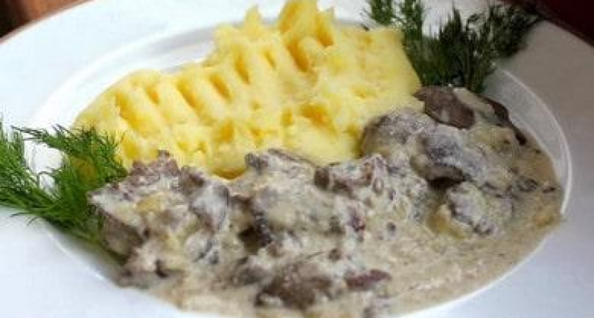 Куриная печень в сливках - очень нежная и вкусная 🥩