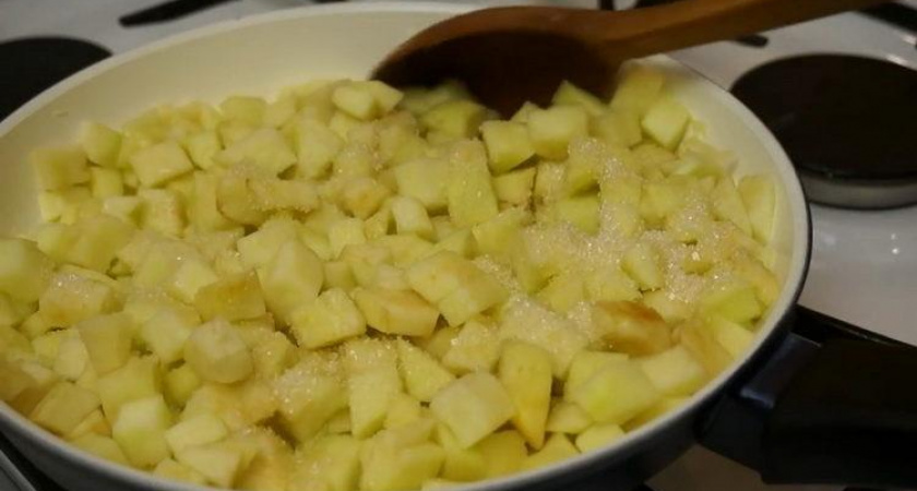 Вкусный и ароматный штрудель с яблоками 🍏