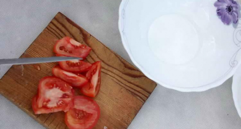 Простой и вкусный салат помидоров с луком🥗