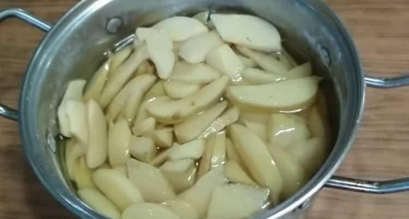 Невероятно вкусное варенье из айвы с грецкими орехами 🥣