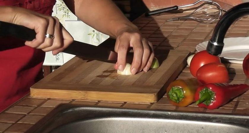 Омлет из жареных помидоров с яйцами 🍅