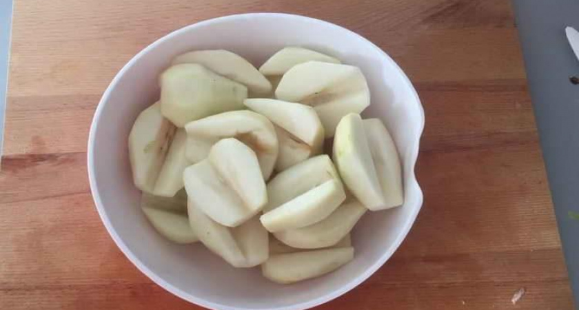 Итальянский десерт - груша в красном вине🍐