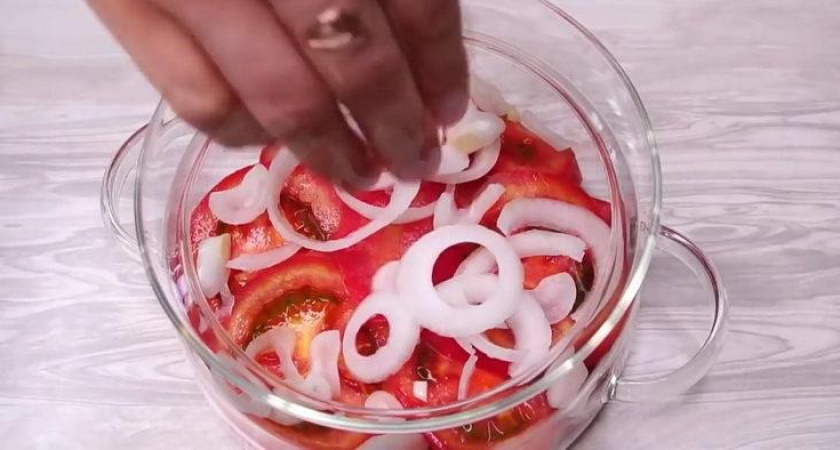 Очень вкусная закуска из помидор 🍅