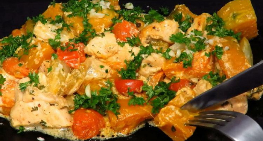 Быстрый обед из курицы с тыквой 🥘