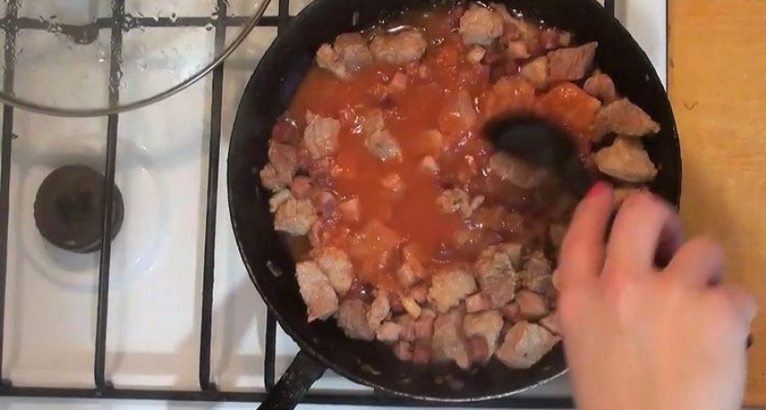 Солянка из квашеной капусты с мясом 🍲