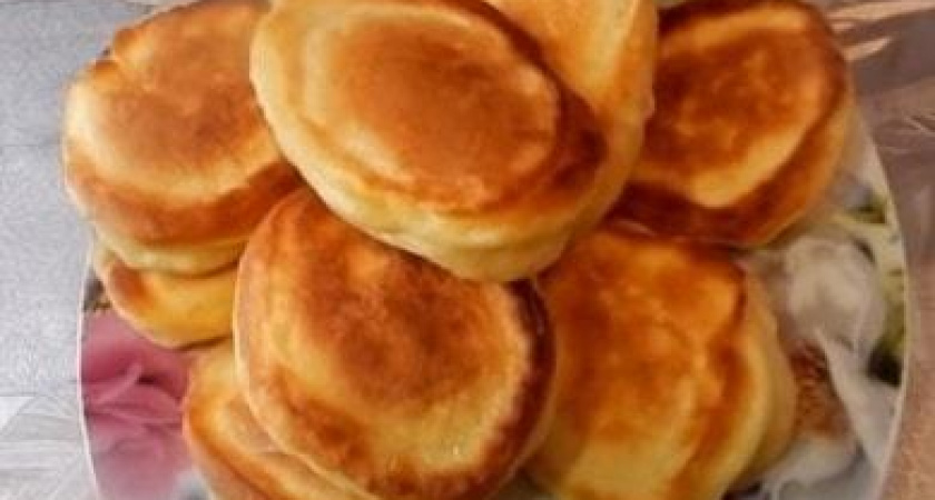 Пышные и мягкие оладьи 🥝 на кислом молоке