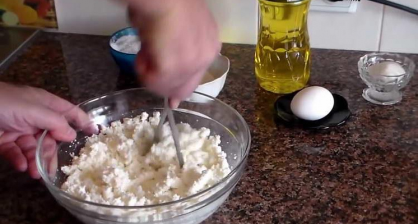 Классический рецепт сырников &#x1f95d; из творога - пошаговый рецепт