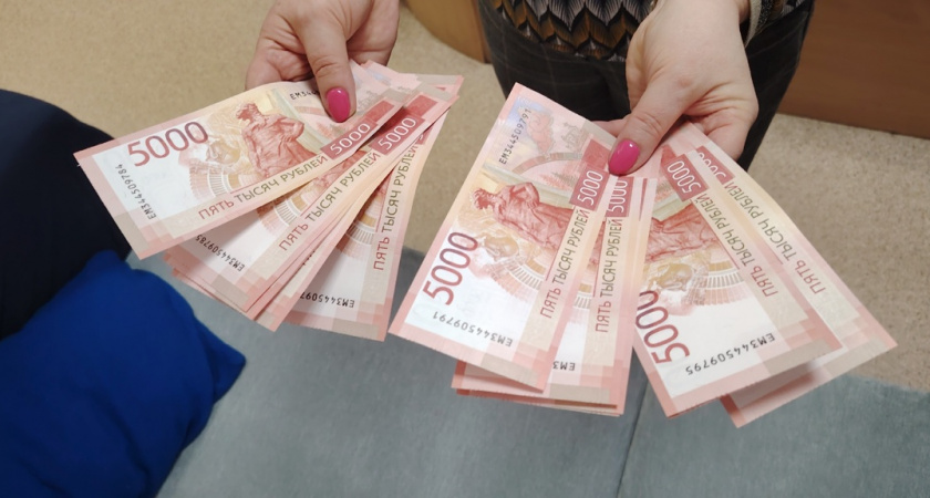 Деньги с небес: 2 знака в начале августа выйдут на новый финансовый уровень
