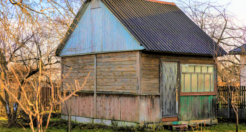 Что нельзя выносить из дома, иначе потеряете родовую защиту, здоровье и счастье